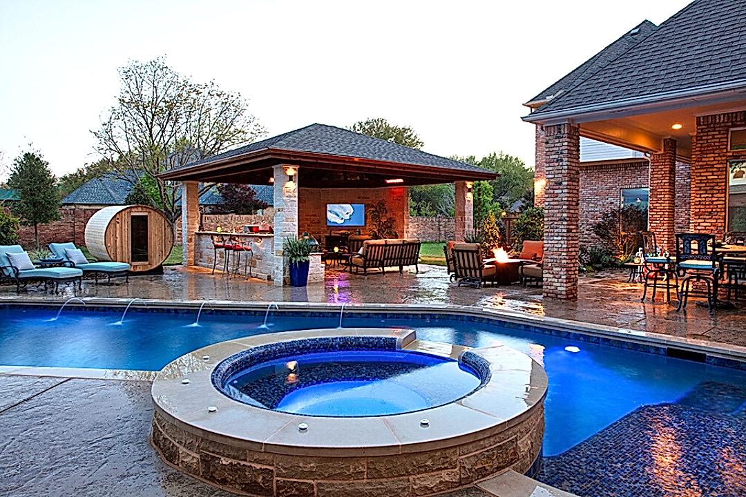 Custom Backyard Pool Structures_